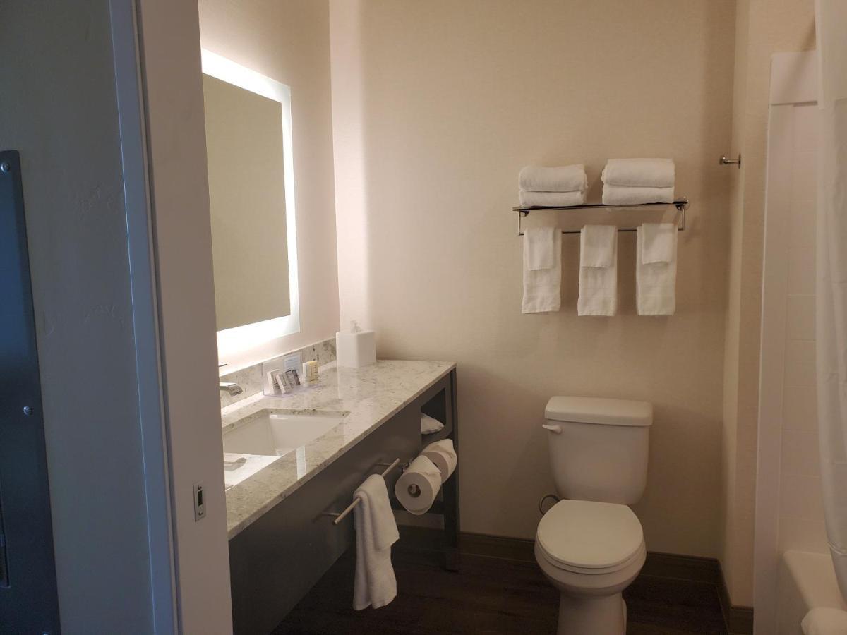 Simple Suites Boise Airport Экстерьер фото
