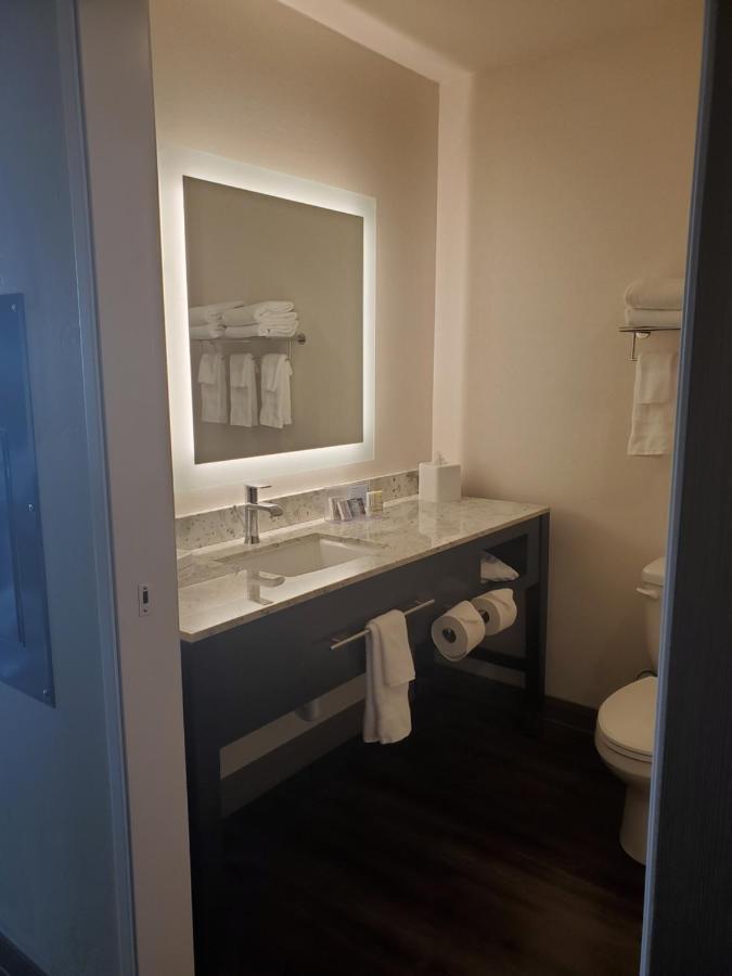 Simple Suites Boise Airport Экстерьер фото